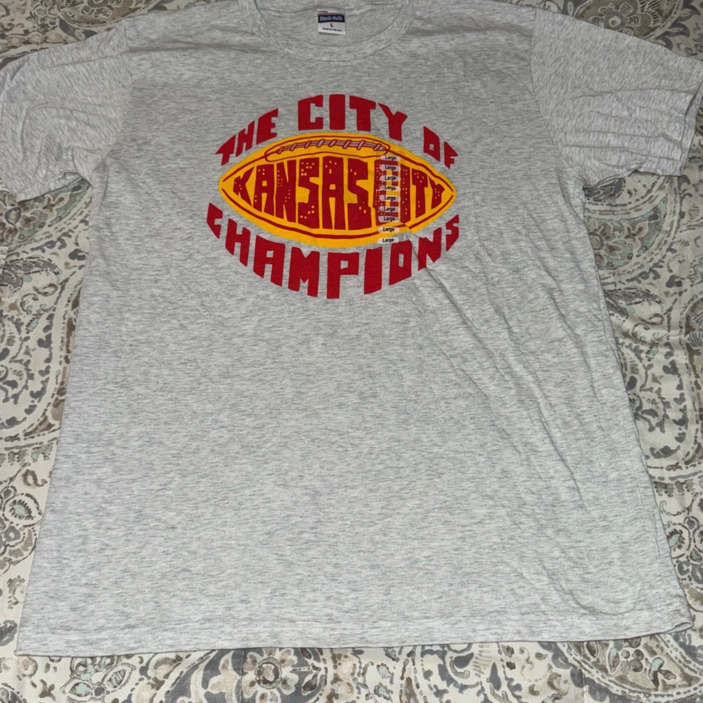 New Charlie Hustle Large Gray Kansas City Champions T-Shirt